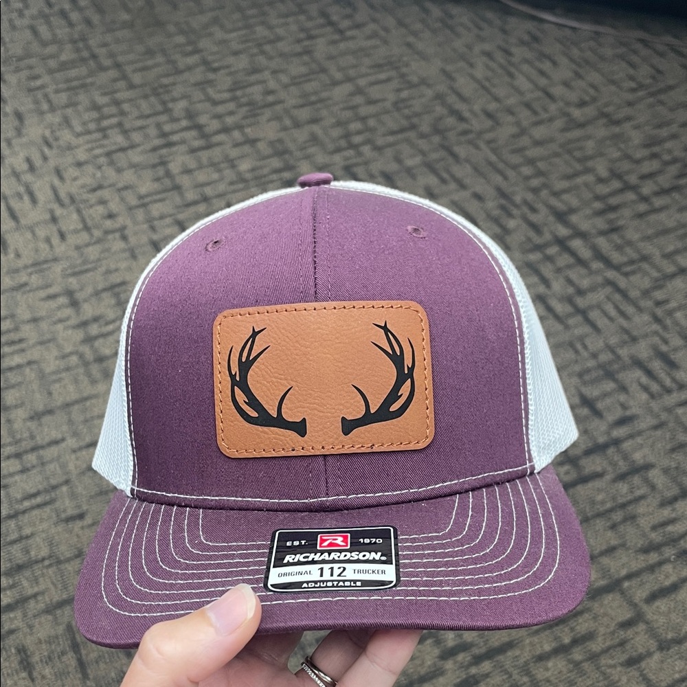 Maroon and White Trucker Hat with Antler Patch